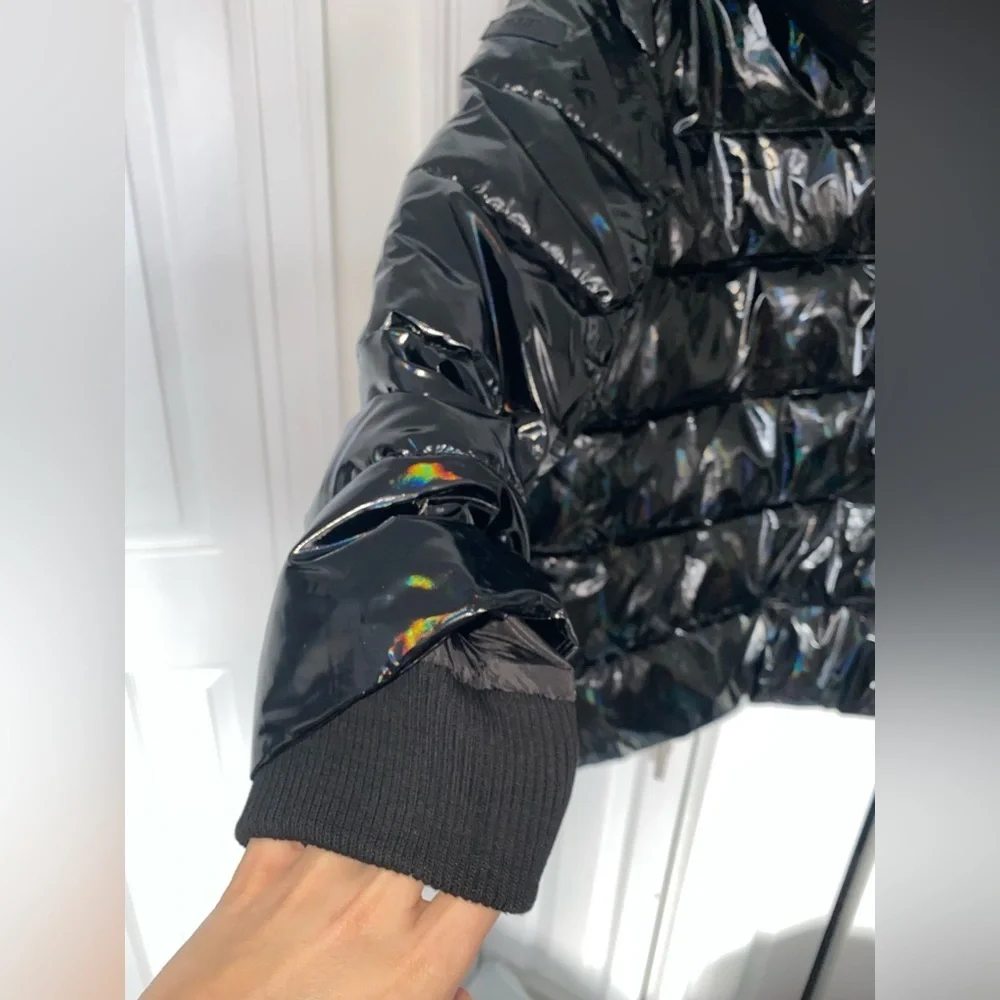 $320 DKNY Women's Water Resistant Patent Leather Glossy Puffer Jacket Black L